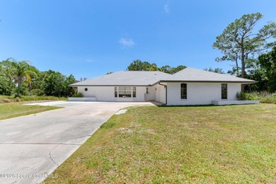 Updated, move-in ready, and located in highly sought-after - photo 4