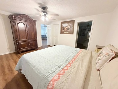 Stunning Waterfront Retreat on Toledo Bend Lake Welcome to your - photo 46