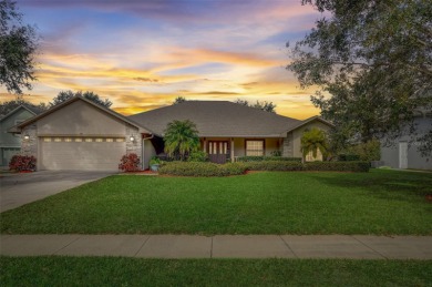 East Lake Tohopekaliga Home For Sale in Saint Cloud Florida