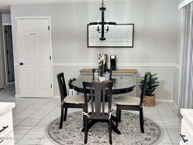 Very well maintained home in quiet established neighborhood - photo 10