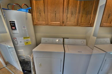 Lakefront condo on tumbling creek is ideal for Full-time living - photo 12