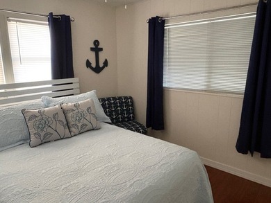 LOOKING FOR A WINTER GETAWAY LOOK NO FURTHER! This home features - photo 12