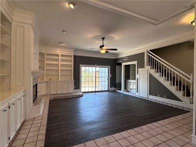 Great investment property. Two story home with a lot of - photo 4