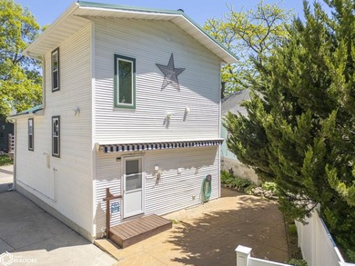 EXPERIENCE LAKESIDE LIVING FOR SO MUCH LESS IN PURCHASE PRICE - photo 27