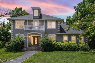 Welcome to Belvedere Plantation! This beautiful creekfront - photo 1