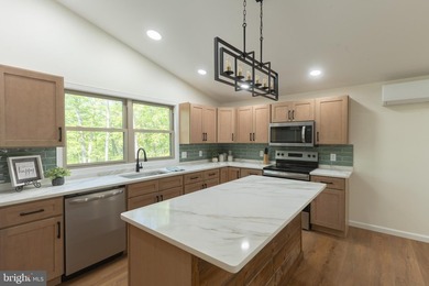 Stunning modern chalet in a private mountain lake community! - photo 42