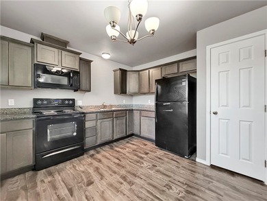 Move-in ready! This beautifully updated 3-bedroom, 2-bath home - photo 7