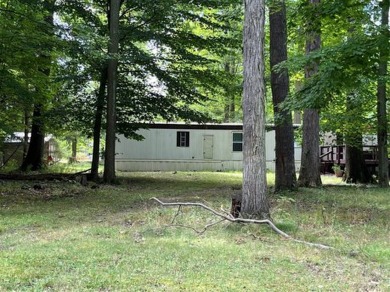 Pymatuning Reservoir Home For Sale in Linesville Pennsylvania