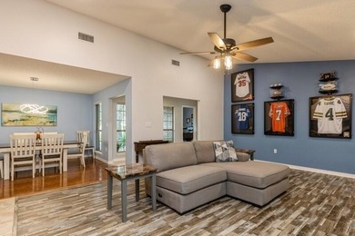 BACK ON MARKET WITH NO FAULT TO SELLER. NEW HARDWOOD LAMINATE - photo 21