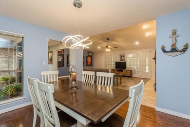 BACK ON MARKET WITH NO FAULT TO SELLER. NEW HARDWOOD LAMINATE - photo 25
