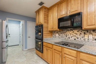 BACK ON MARKET WITH NO FAULT TO SELLER. NEW HARDWOOD LAMINATE - photo 29