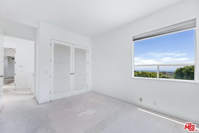 Nestled within the prestigious gated Cavalleri Estates enclave - photo 33