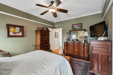 Experience an extraordinary opportunity to own one of downtown - photo 38
