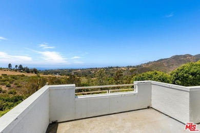 Nestled within the prestigious gated Cavalleri Estates enclave - photo 40