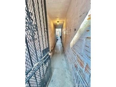 Calling All Investors, Developers & End-Users!!! 12.75 Cap 22 - photo 2
