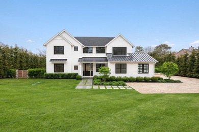 Find your brand-new Hamptons escape on an acre in Southampton - photo 2