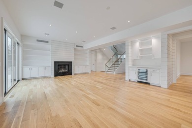 Find your brand-new Hamptons escape on an acre in Southampton - photo 5