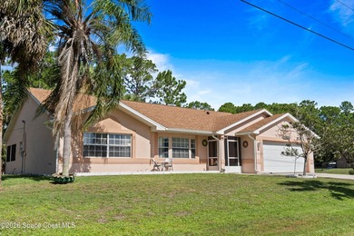 RARE find! This well-maintained 3/2/2 home sits on a half-acre - photo 1