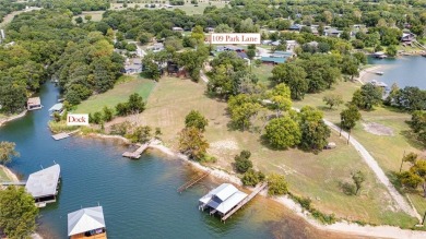 Moss Lake Home For Sale in Gainesville Texas