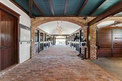 Stunning 21 acre Equestrian Compound located in the heart of - photo 14
