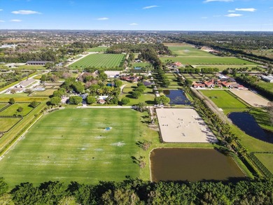 Stunning 21 acre Equestrian Compound located in the heart of - photo 42