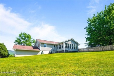 Welcome to your own slice of Paradise on Norris Lake ! This - photo 48