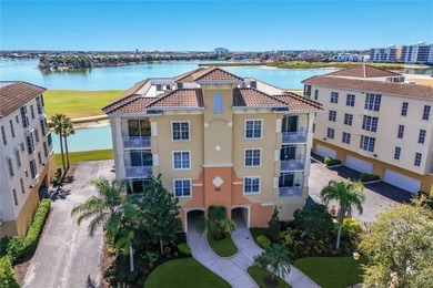 Lake Uihlein Condo For Sale in Lakewood Ranch Florida