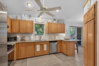 Beautiful Villa Alegre Courts is the perfect location for people - photo 14