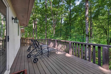 Beautiful Villa Alegre Courts is the perfect location for people - photo 32