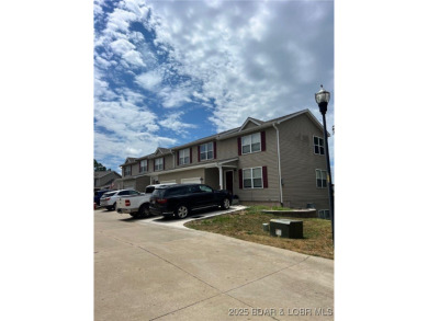 Lake of the Ozarks Townhome/Townhouse For Sale in Osage Beach Missouri