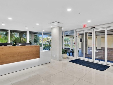 Move In Ready AMAZING VIEWS in this rarely available 3 bedroom - photo 45