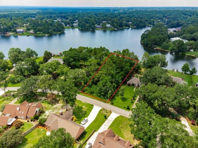 Lake Lot For Sale in Pace, Florida