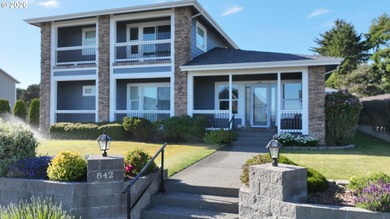 SEASIDE LIVING AT ITS BEST! This gated, impeccably maintained - photo 4