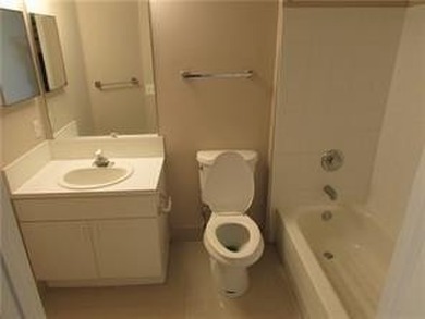 GREAT CONDO 2 BED 2 BATH LOCATED IN PINEHURST CLUB COMDOMMINIUM - photo 13
