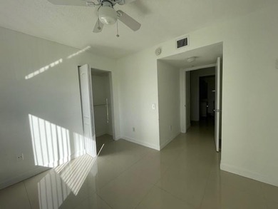 GREAT CONDO 2 BED 2 BATH LOCATED IN PINEHURST CLUB COMDOMMINIUM - photo 17