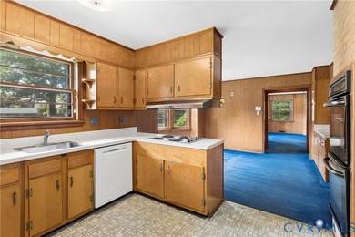 Ideally Located in Walking Distance to Collegiate Schools: This - photo 25