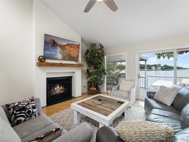 Overlooking the the gorgeous Lake nestled in a cove at the 3.5 - photo 36