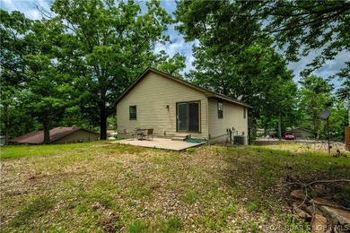 Welcome to lake living at its finest in the desirable Fawn - photo 14