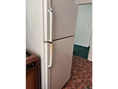 A Rare Find!! Spacious studio residence located in the - photo 15