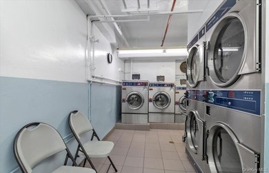 A Rare Find!! Spacious studio residence located in the - photo 19