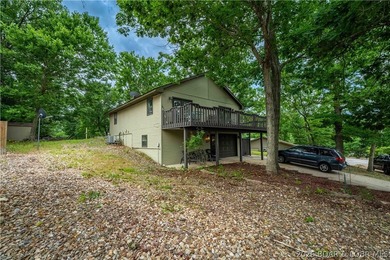 Welcome to lake living at its finest in the desirable Fawn - photo 22