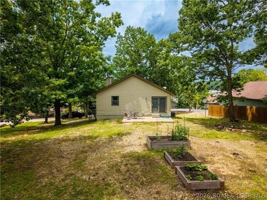 Welcome to lake living at its finest in the desirable Fawn - photo 23