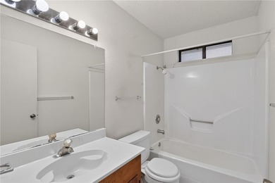 Investment Opportunity! This 3-bedroom, 2-bathroom southside - photo 5