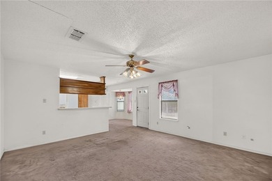 Investment Opportunity! This 3-bedroom, 2-bathroom southside - photo 8