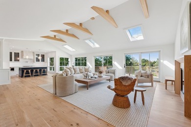 A rare opportunity to own one of the Hamptons' most peaceful - photo 4