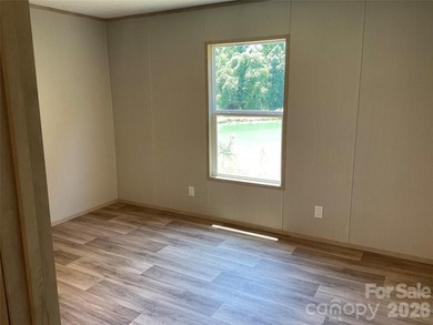 New mobile home,Very modern,Open,beautiful move in ready.Great - photo 7