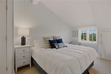 One-of-a-kind pied-a terre overlooking Narragansett Bay and the - photo 19