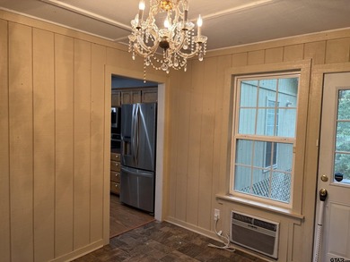 Come experience this beautiful and cozy two-bedroom, two-bath - photo 21