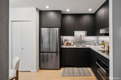 Location, Light and Excellence! This updated two-story condo - photo 21
