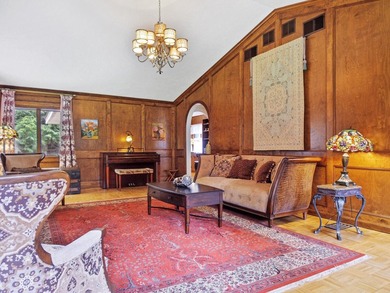 Discover the unparalleled elegance of 16 Davis Point Rd, a - photo 22